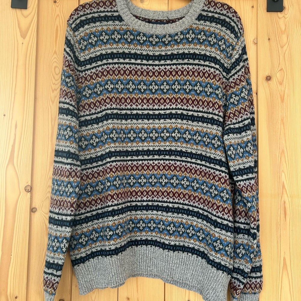 Croft & Barrow Gray and Blue Knit Sweater